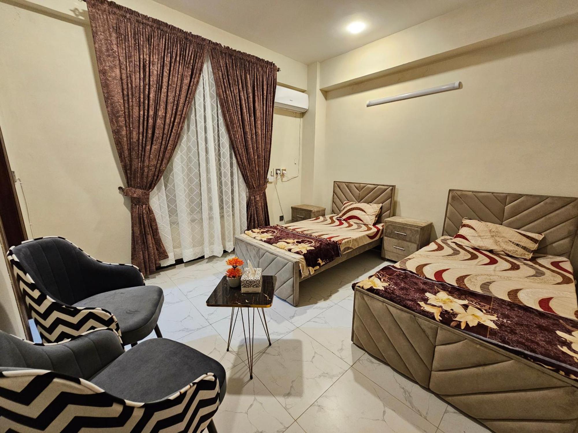Motorway Majesty Suites Islamabad - Near Islamabad International Airport And Motorway Pokój zdjęcie